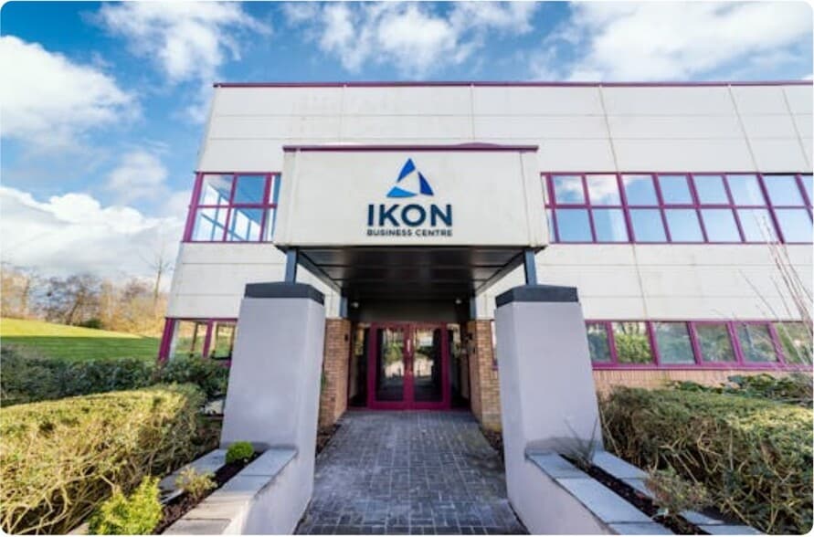 Tudor Rd, Runcorn to rent - Building Photo - Image 2 of 5