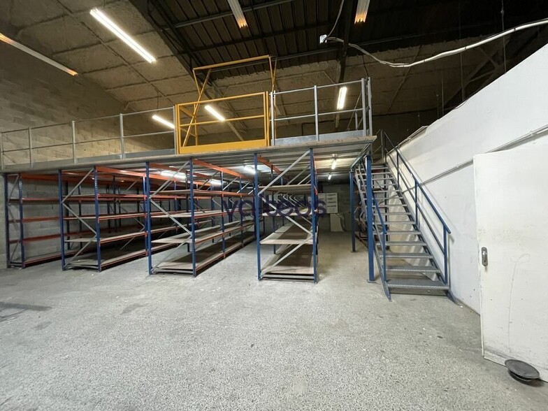 Light Industrial in Toulouse to rent - Building Photo - Image 2 of 8