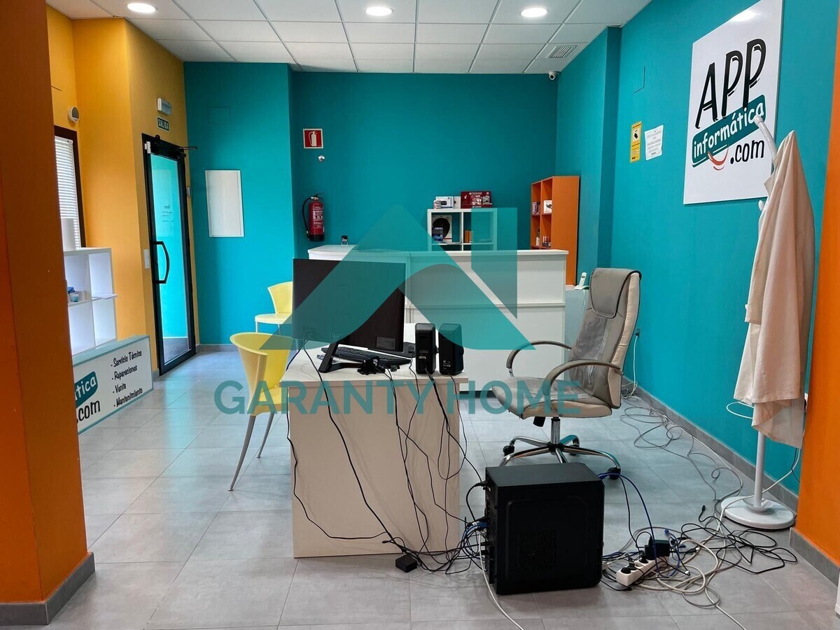 Cáceres, CAC 10003 - - - Interior Photo - Image 1 of 6