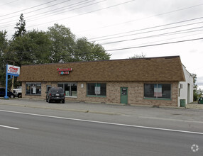 49904-49908 Gratiot Ave, Chesterfield, MI for rent Primary Photo- Image 1 of 6