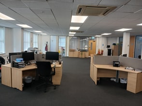 Oldham Rd, Manchester to rent Interior Photo- Image 2 of 5
