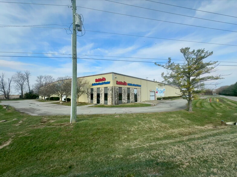 1805 S Miller Ave, Shelbyville, IN for sale - Building Photo - Image 1 of 13