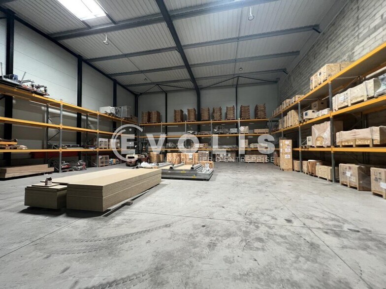 Light Industrial in Les Pavillons-sous-Bois to rent - Building Photo - Image 2 of 10