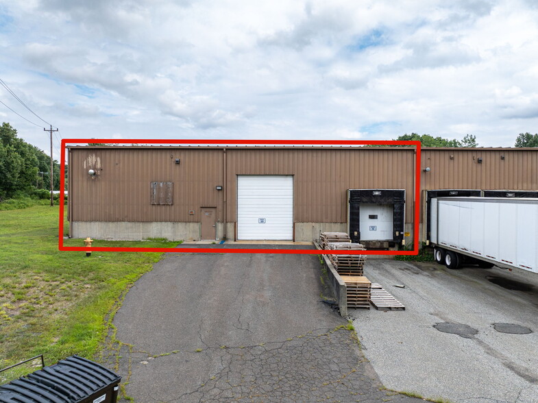 35 Industrial Dr, East Longmeadow, MA for rent - Building Photo - Image 2 of 5