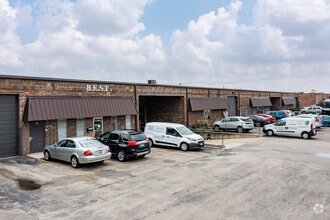 51-87 Eisenhower Ln S, Lombard, IL for rent Building Photo- Image 1 of 6