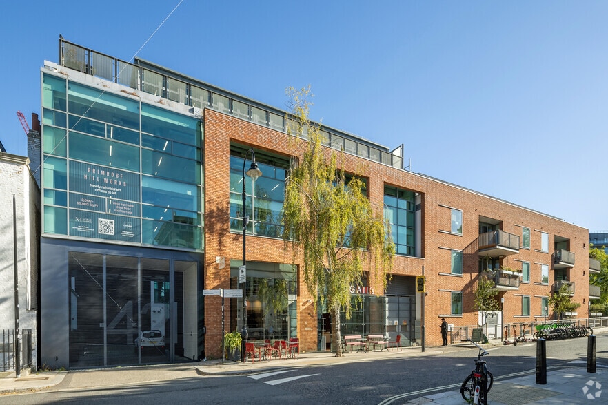 42 Gloucester Ave, London to rent - Primary Photo - Image 1 of 3