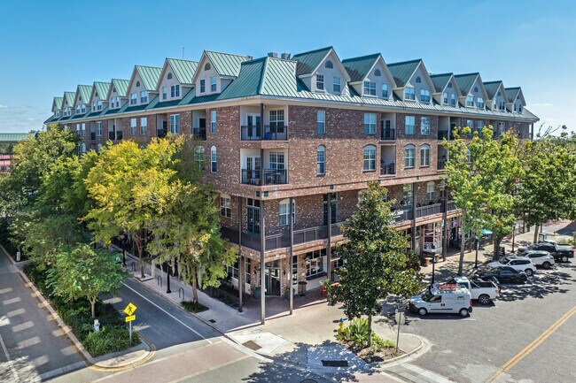 More details for 201 SE 2nd Ave, Gainesville, FL - Office for Sale