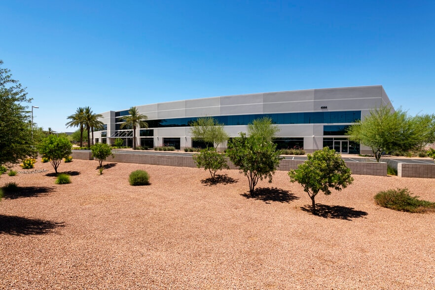 4500 E Cotton Center Blvd, Phoenix, AZ to rent - Building Photo - Image 1 of 1