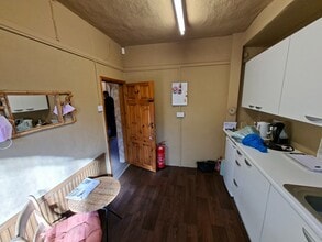 3 Sunderland St, Tickhill to rent Interior Photo- Image 2 of 7