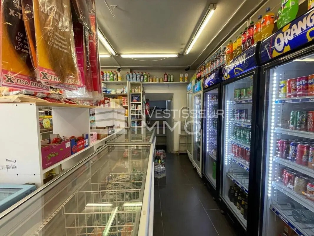 Melun, SEM 77000 -  -  - Interior Photo - Image 1 of 4