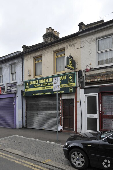 299 High Road Leytonstone, London to rent - Building Photo - Image 2 of 3