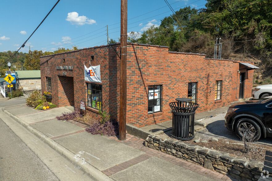 4094 Helena Rd, Helena, AL for sale - Building Photo - Image 1 of 2