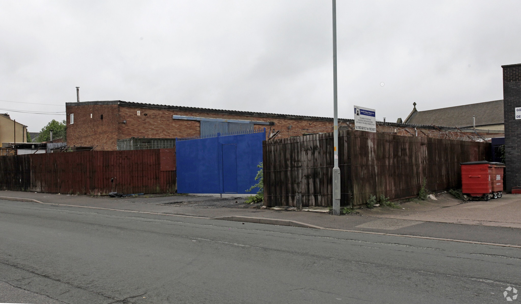 120a Oxford St, Bilston to rent Primary Photo- Image 1 of 3