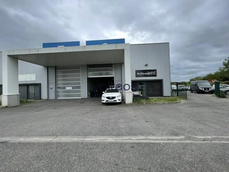 Office in Escalquens to rent - Building Photo - Image 2 of 9