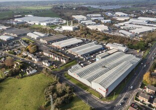 Moira Rd, Lisburn to rent Building Photo- Image 1 of 1