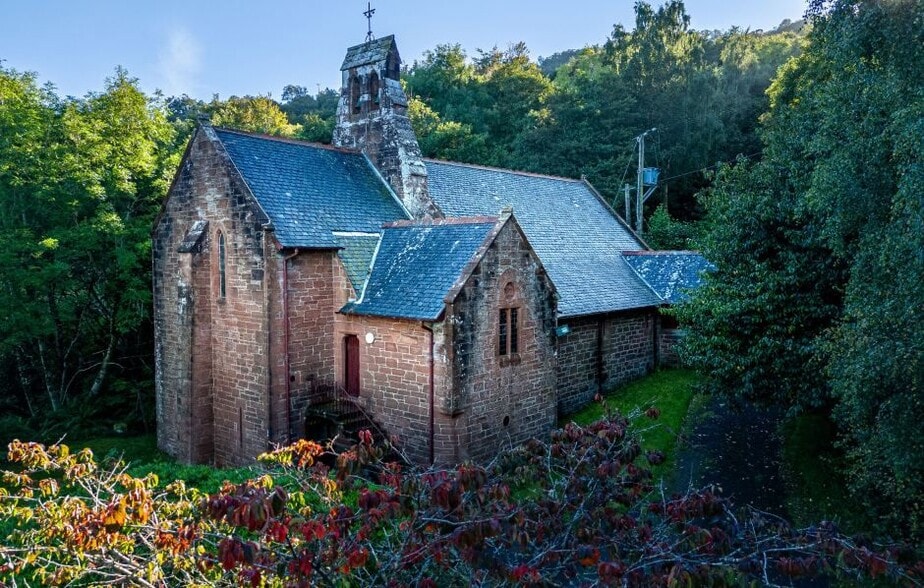 A841, Isle Of Arran for sale - Primary Photo - Image 1 of 1