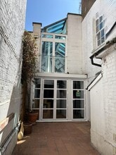 33 Tottenham St, London to rent Building Photo- Image 2 of 10
