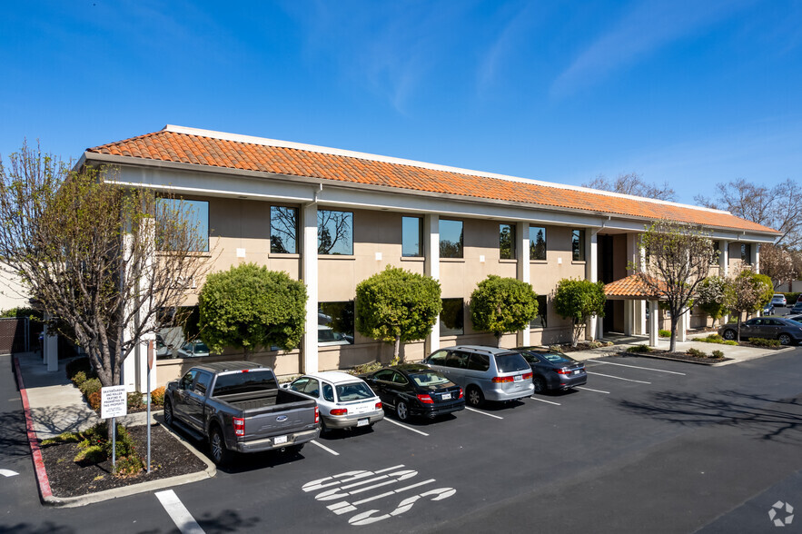 1811 Santa Rita Rd, Pleasanton, CA for rent - Building Photo - Image 2 of 4