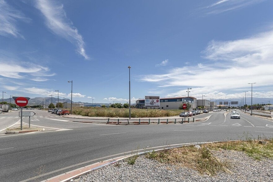 Land in Granada, Granada for sale - Building Photo - Image 3 of 12