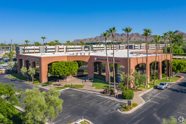 More details for 4040 E Camelback Rd, Phoenix, AZ - Office for Rent