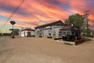 7080 W Highway 290, Dripping Springs, TX for rent Building Photo- Image 1 of 49