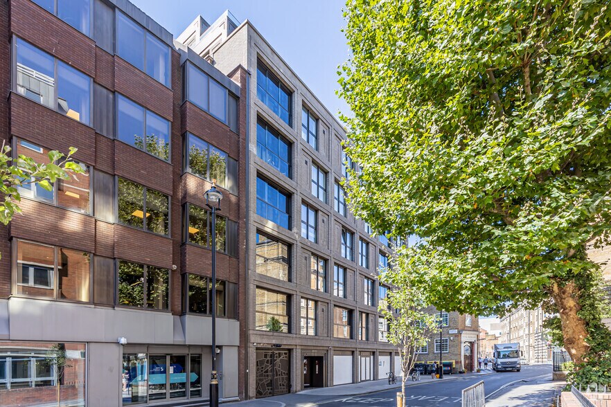 73 Great Peter St, London for sale - Primary Photo - Image 1 of 1