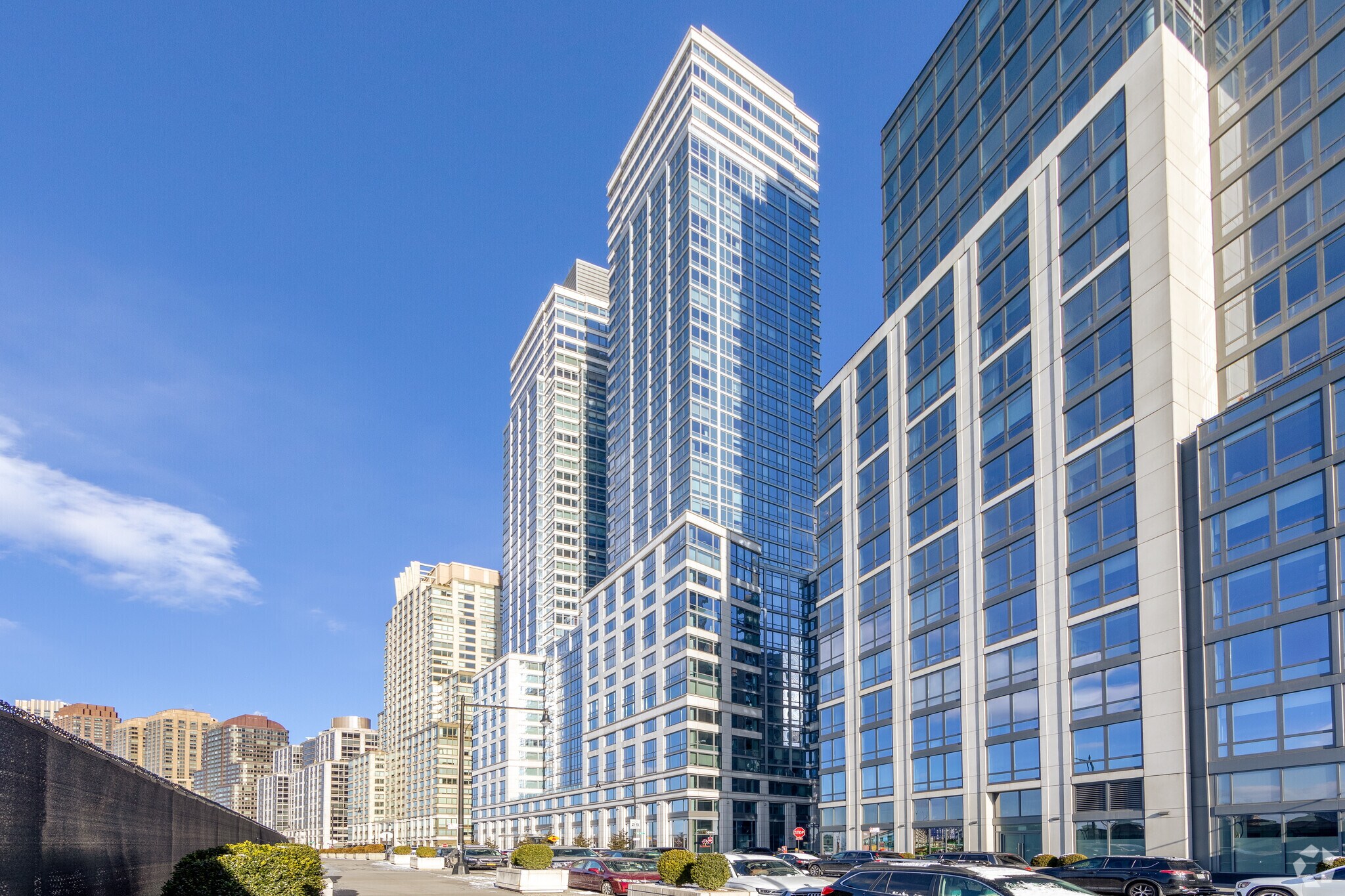 80 Riverside Blvd, New York, NY for sale Building Photo- Image 1 of 1