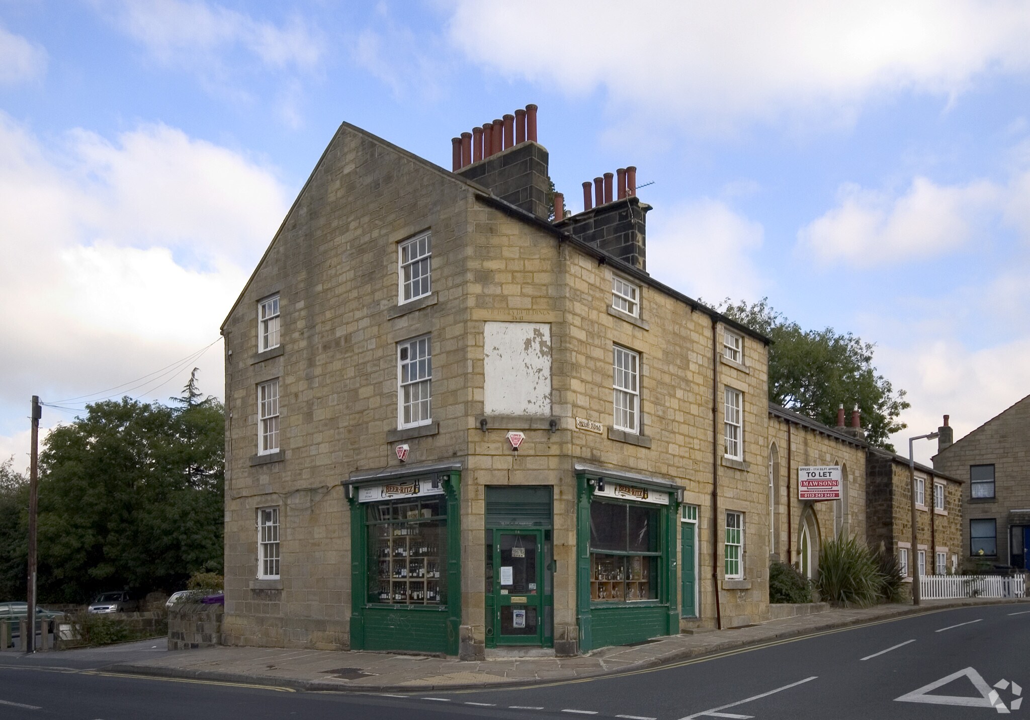 14 Weetwood Ln, Leeds for sale Primary Photo- Image 1 of 1