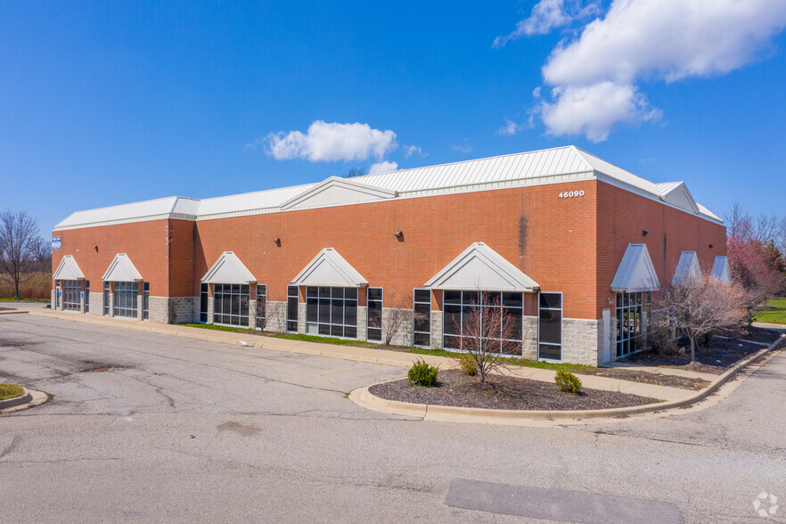 46090 Michigan Ave, Canton, MI for sale - Building Photo - Image 1 of 1