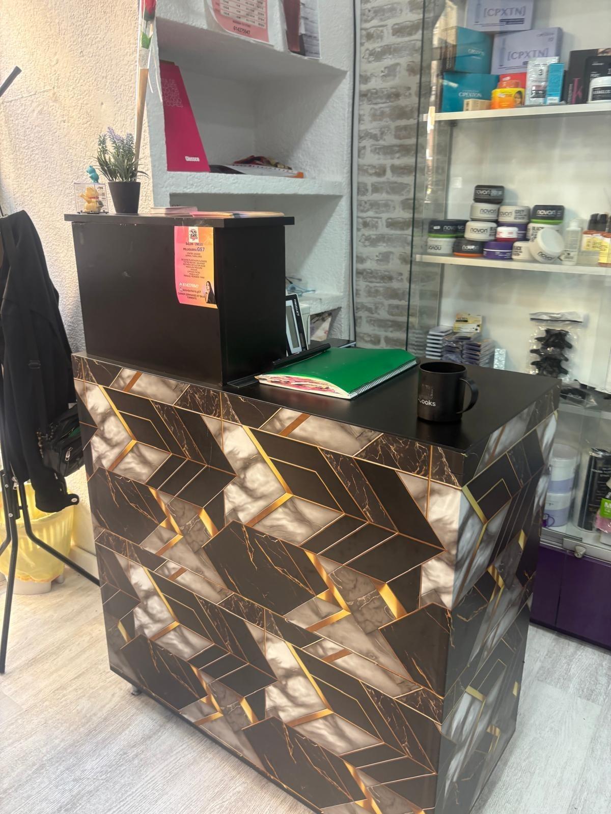 Retail in Torrent, Valencia to rent Interior Photo- Image 1 of 6