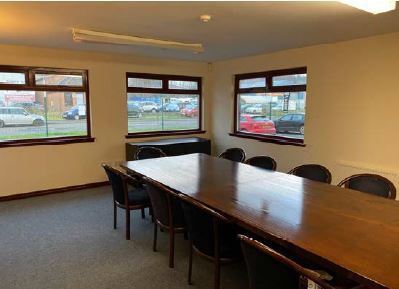 4 Borrowmeadow Rd, Stirling to rent - Building Photo - Image 3 of 4