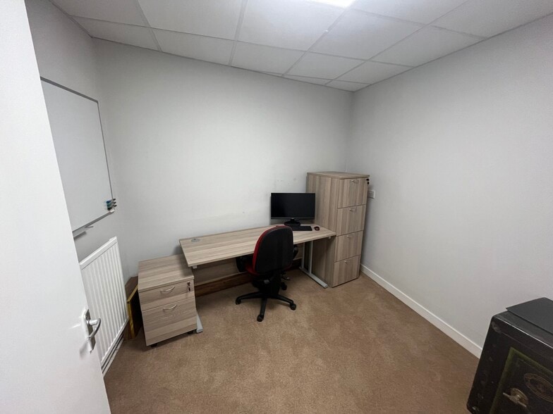 40 High St, Edzell for sale - Interior Photo - Image 3 of 6