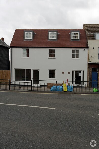 12 Highbridge St, Waltham Abbey for sale - Primary Photo - Image 1 of 1