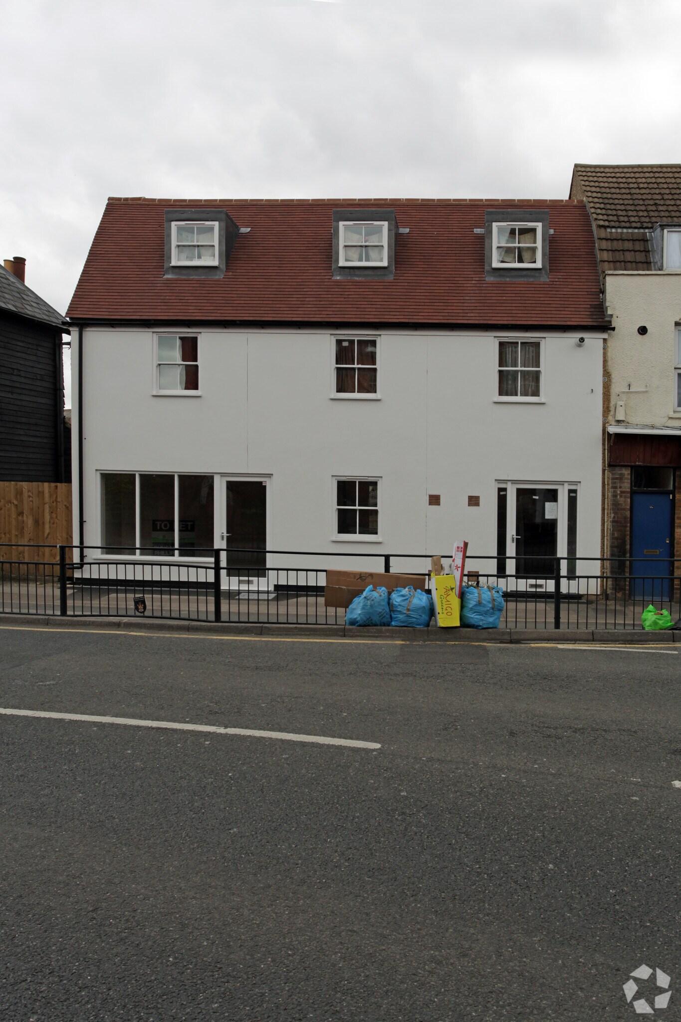 12 Highbridge St, Waltham Abbey for sale Primary Photo- Image 1 of 1