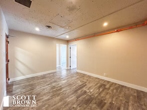 101 S Locust St, Denton, TX to rent Building Photo- Image 2 of 3