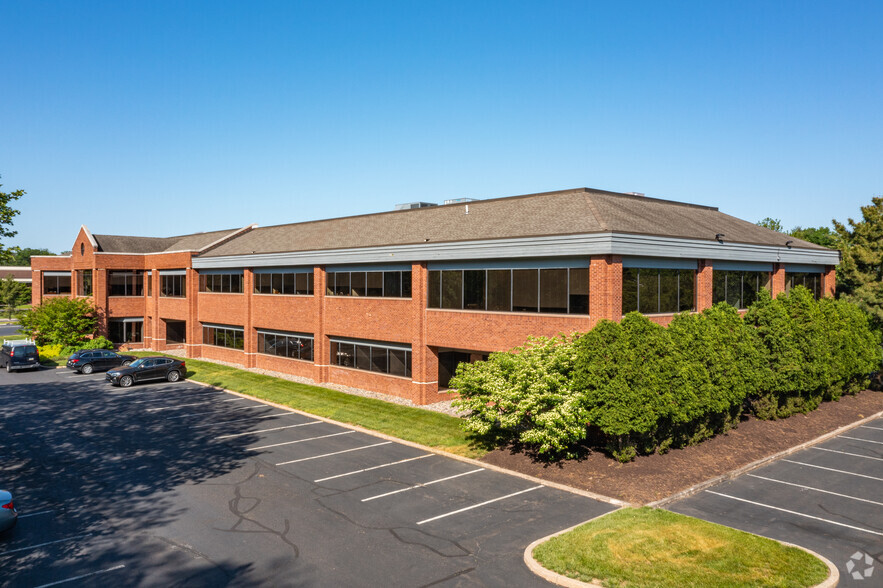 1155 Business Center Dr, Horsham, PA for rent - Building Photo - Image 1 of 6