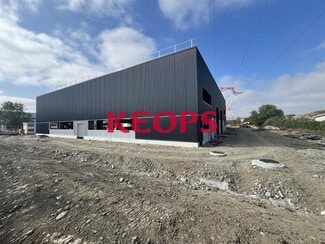 More details for 7 Avenue Des Genêts, Portet Sur Garonne - Office for Sale