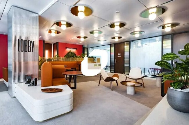 Location Bureaux 15 m² à 520 m²