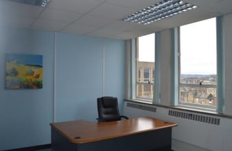 Wakefield Rd, Dewsbury to rent Interior Photo- Image 1 of 6