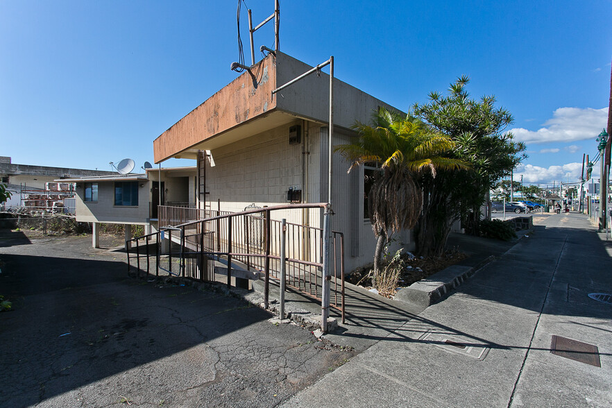 1021 N King St, Honolulu, HI for sale - Building Photo - Image 2 of 8