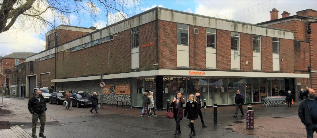 9 Silver Hl, Winchester for sale Building Photo- Image 1 of 1