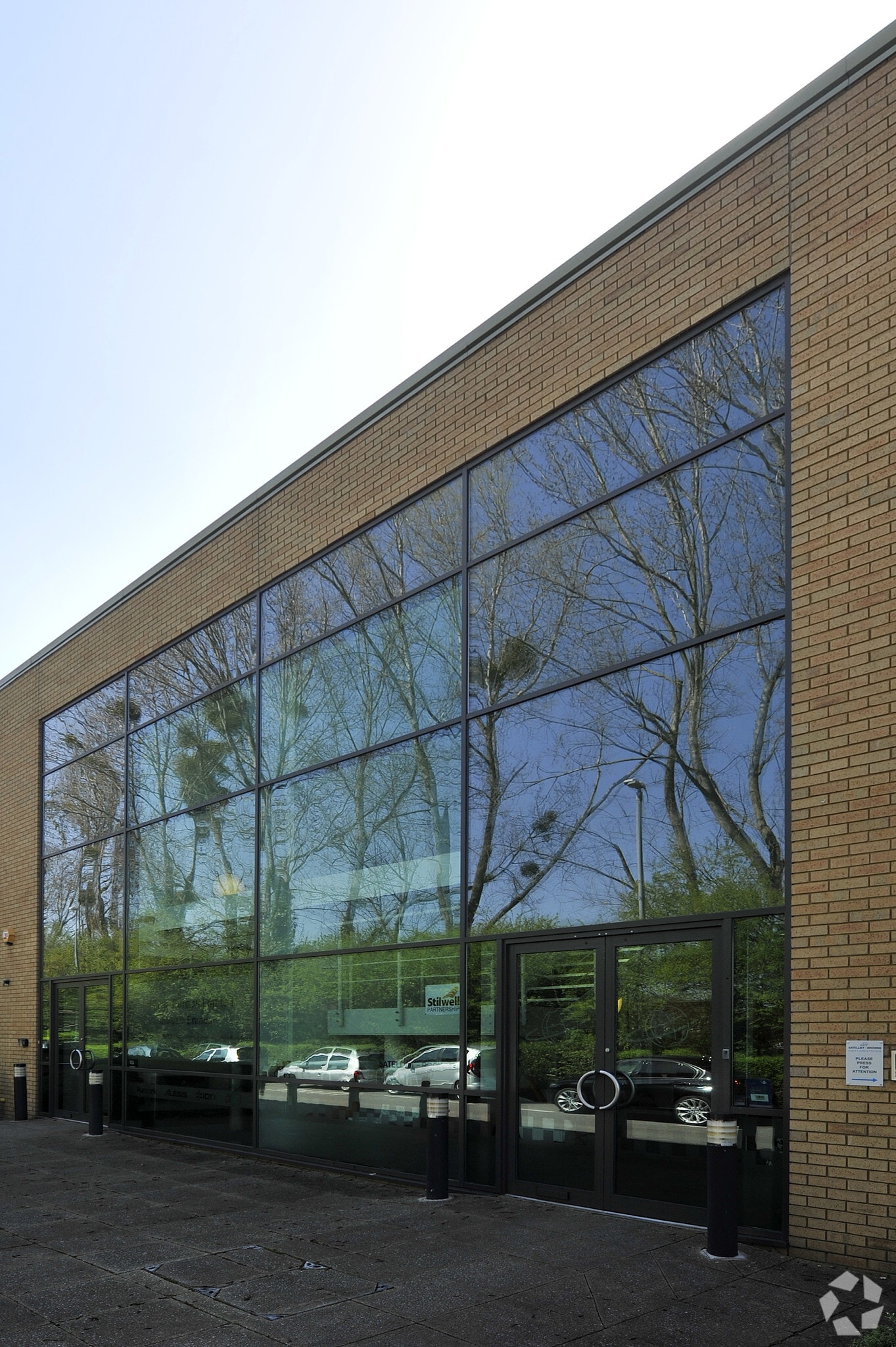 Lysons Park, Aldershot to rent Building Photo- Image 1 of 4