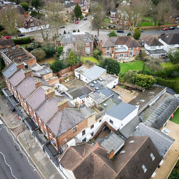 44-46 Hendon Ln, London for sale - Aerial - Image 3 of 10