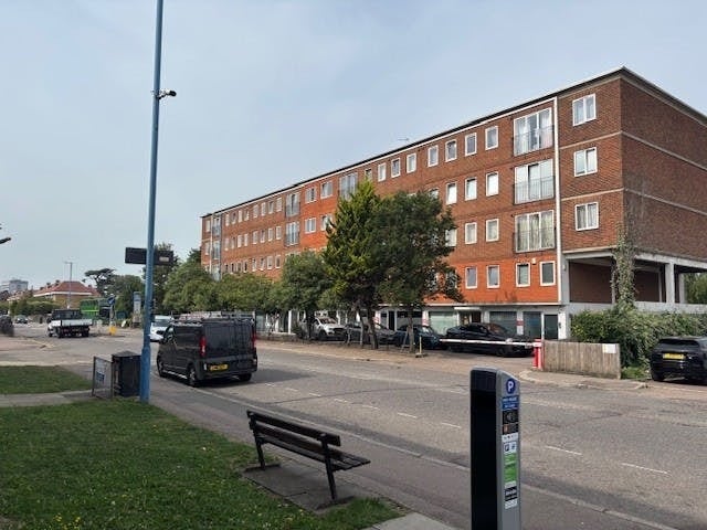 More details for 230 High St, Potters Bar - Office for Sale