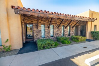 3305 E Indian School Rd, Phoenix, AZ for rent Building Photo- Image 1 of 1