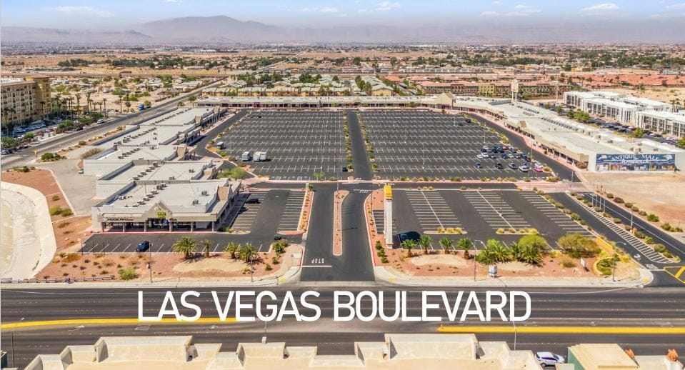 9151-9175 S Las Vegas Blvd, Las Vegas, NV to rent - Building Photo - Image 2 of 4