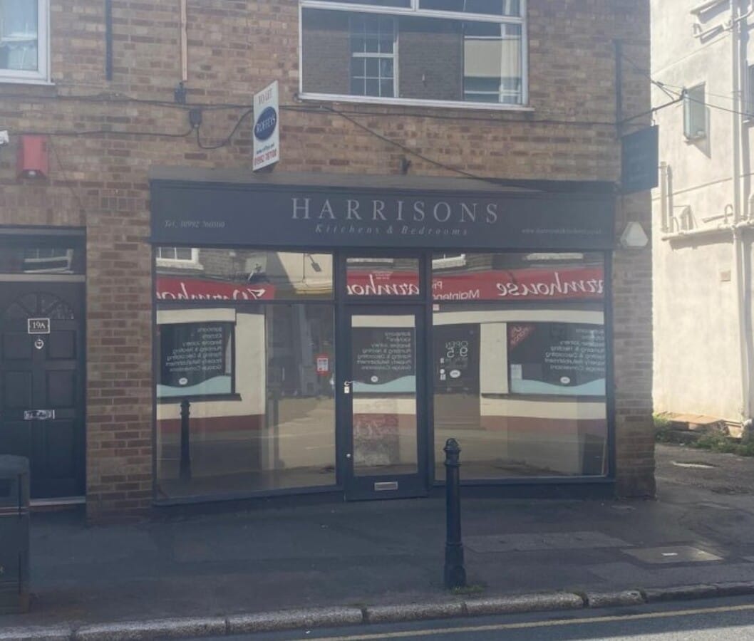 21 Highbridge St, Waltham Abbey, EN9 1BZ - Retail for Rent - 430 SF - GBR