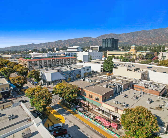 130-140 N San Fernando Blvd, Burbank, CA for rent - Building Photo - Image 1 of 16