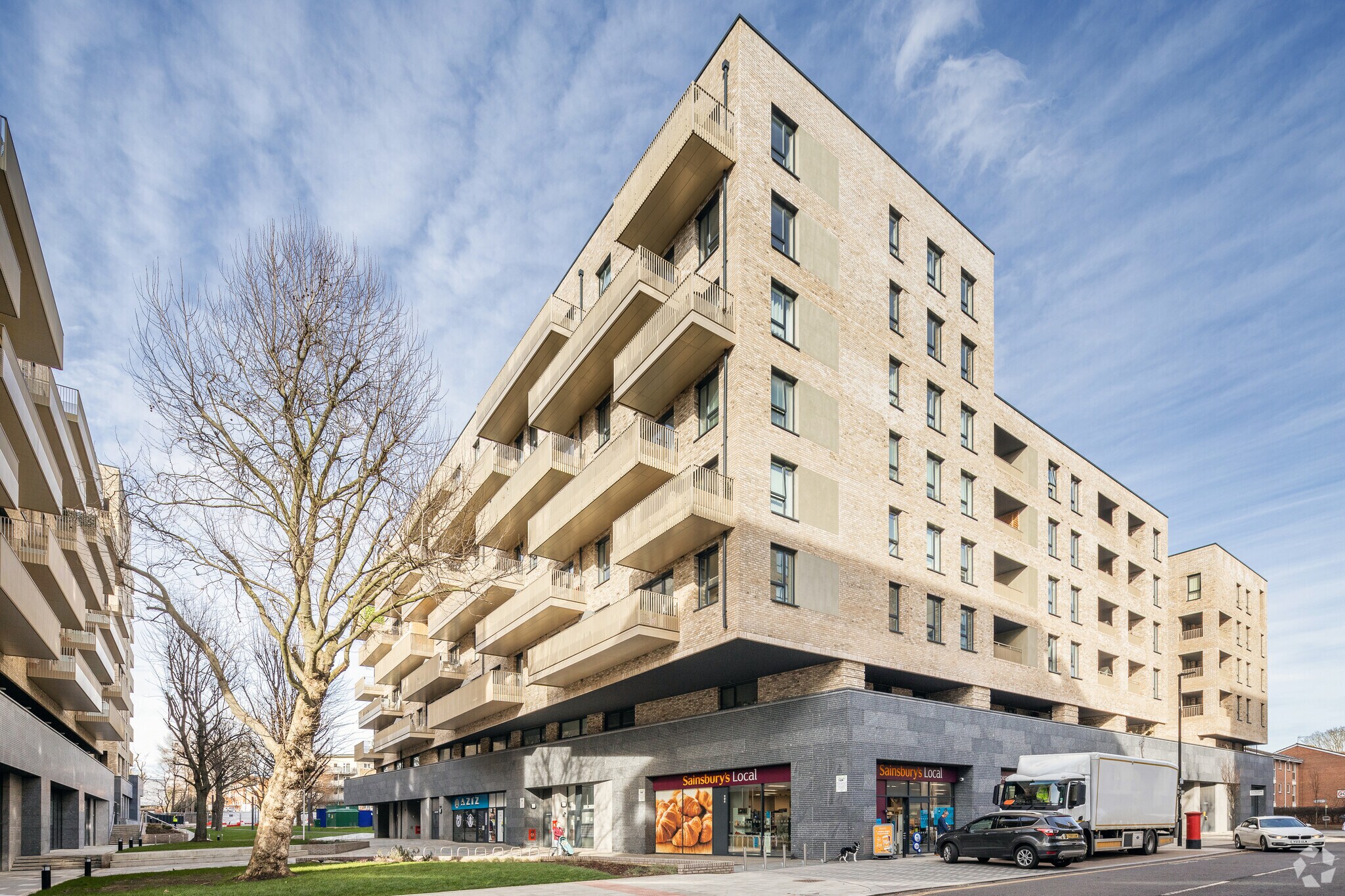 Bollo Bridge Rd, London for sale Primary Photo- Image 1 of 1