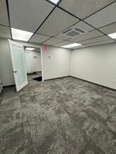 25 Commercial Dr, Wrentham, MA to rent Building Photo- Image 1 of 5